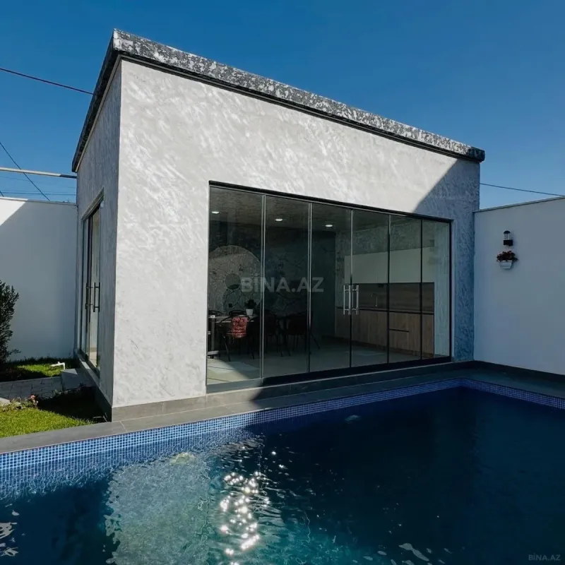 Kirayə verilir 4 otaqlı həyət evi 250 m²