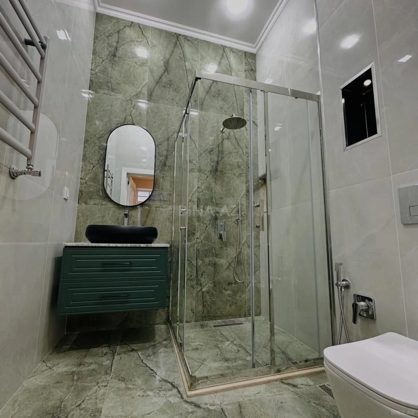 Kirayə verilir 4 otaqlı həyət evi 250 m²