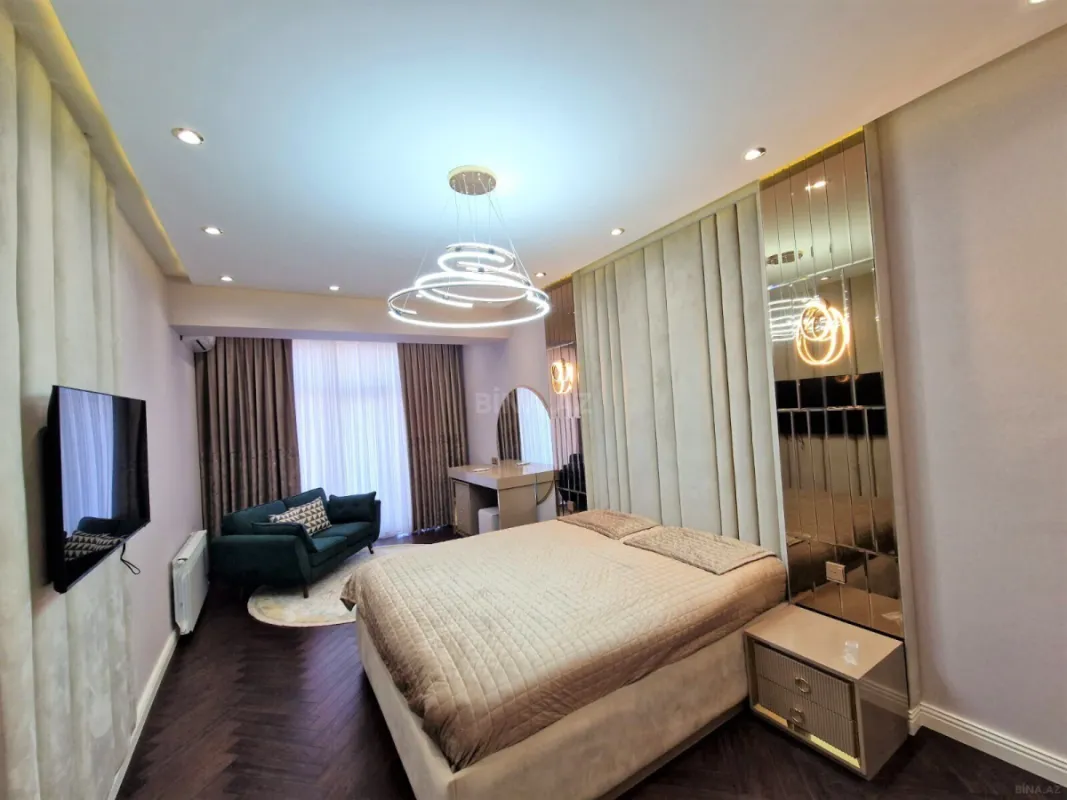 Kirayə verilir 3 otaqlı mənzil 160 m²