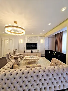 Kirayə verilir 3 otaqlı mənzil 160 m²