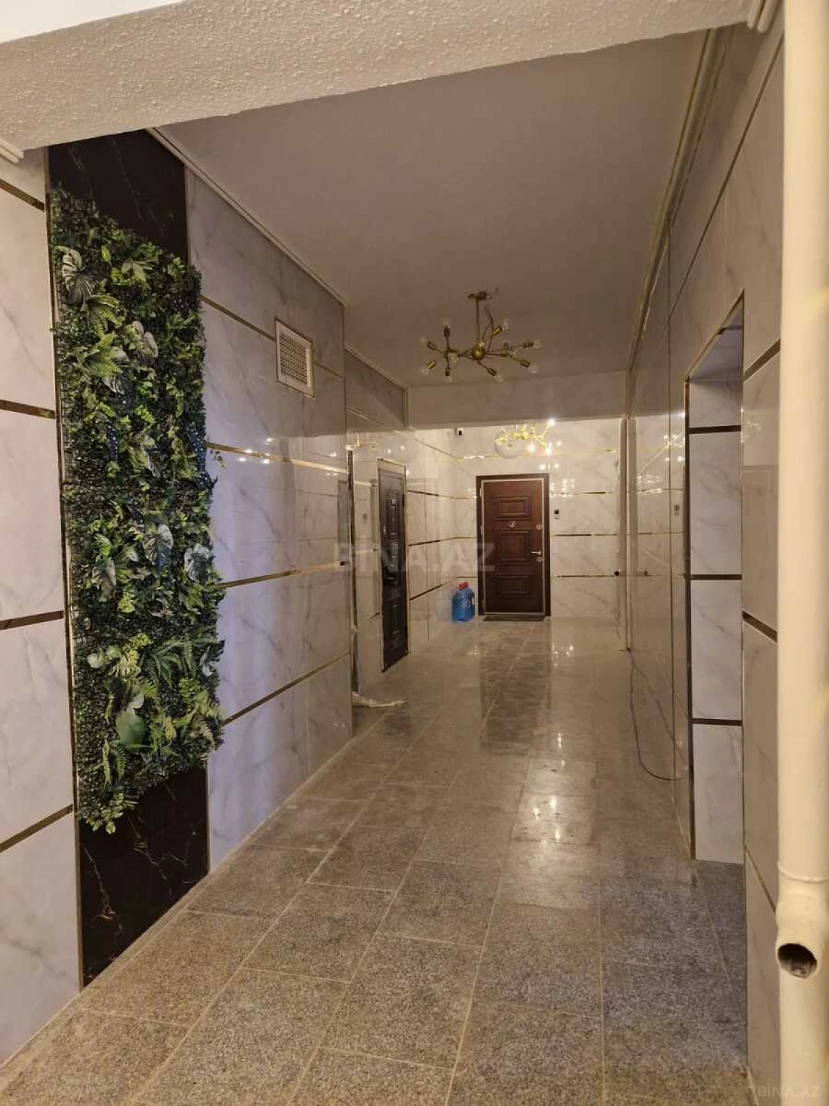 Kirayə verilir 3 otaqlı mənzil 160 m²