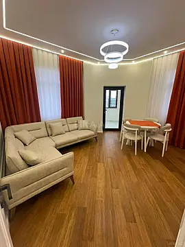 Satılır 2 otaqlı mənzil 75 m²