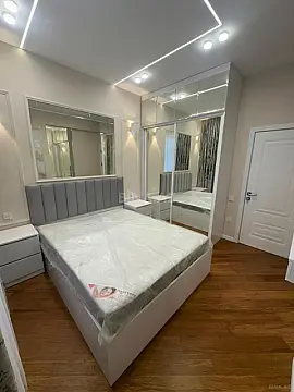 Satılır 2 otaqlı mənzil 75 m²