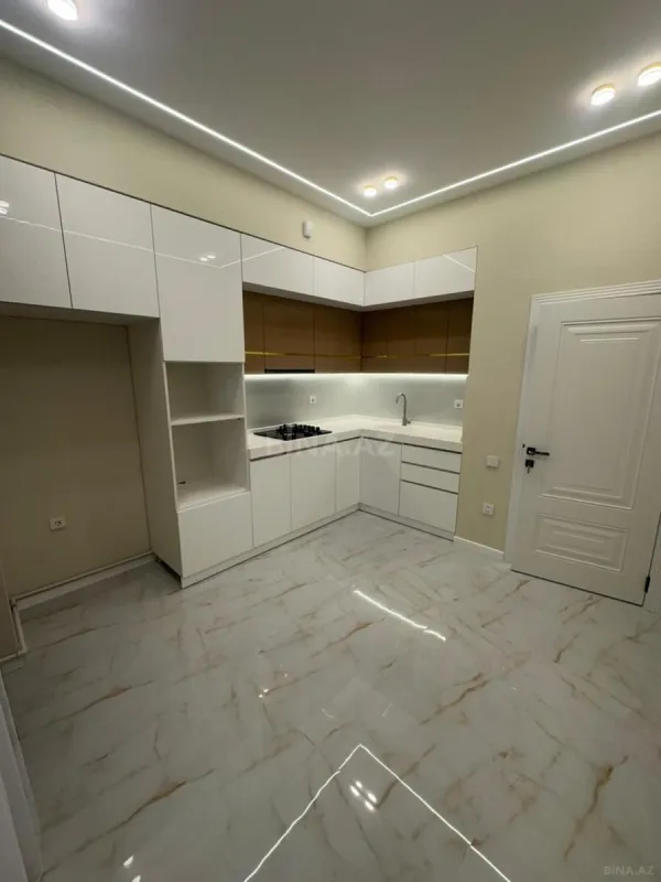 Satılır 2 otaqlı mənzil 75 m²
