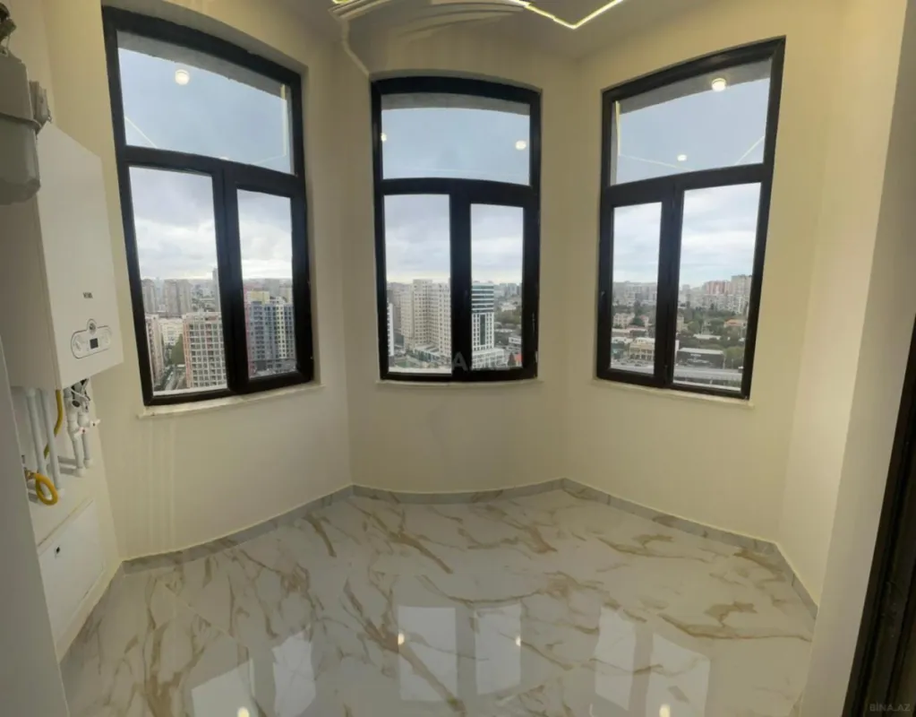 Satılır 2 otaqlı mənzil 75 m²