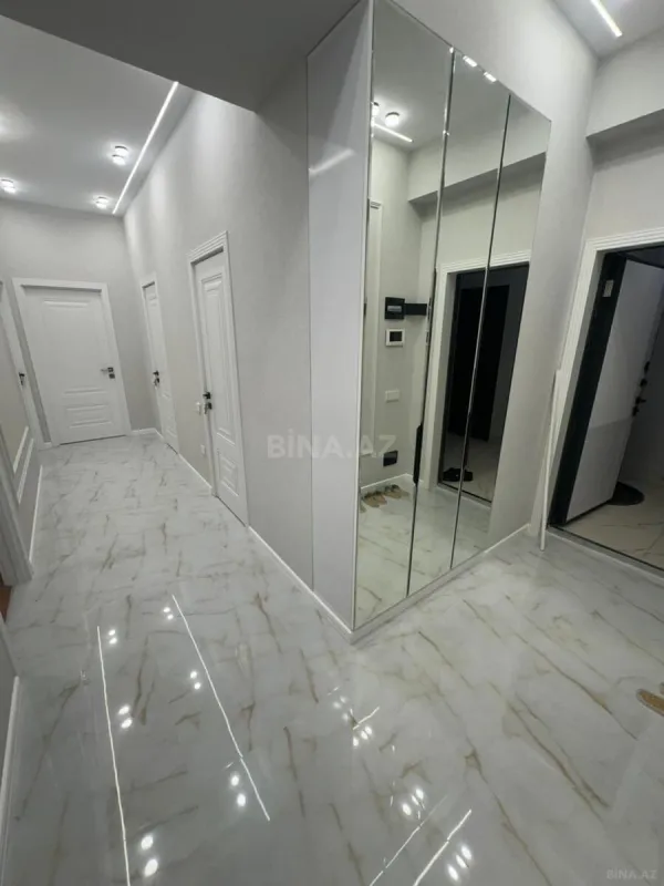 Satılır 2 otaqlı mənzil 75 m²