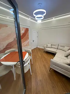 Satılır 2 otaqlı mənzil 75 m²