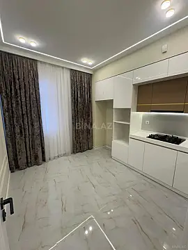 Satılır 2 otaqlı mənzil 75 m²