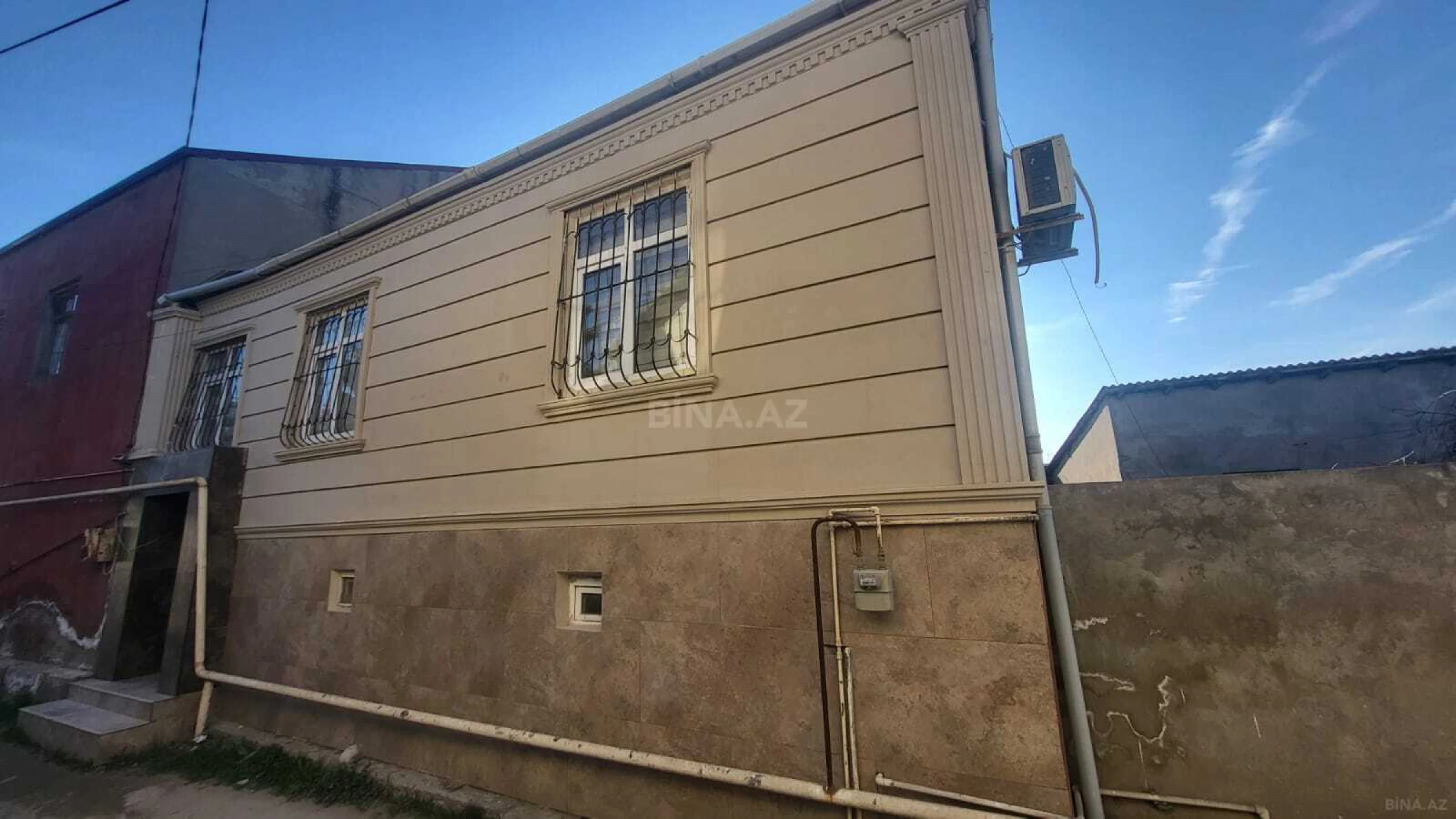 Satılır 3 otaqlı həyət evi 115 m²