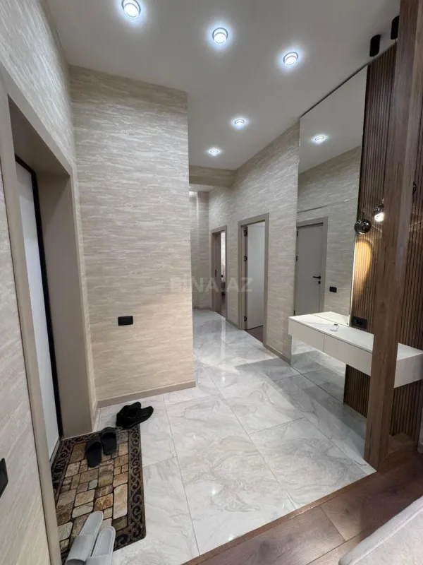 Kirayə verilir 3 otaqlı mənzil 95 m²