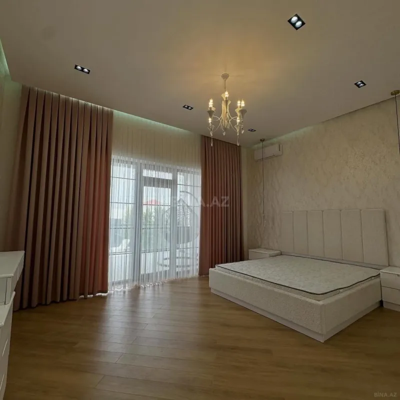 Kirayə verilir 4 otaqlı həyət evi 250 m²