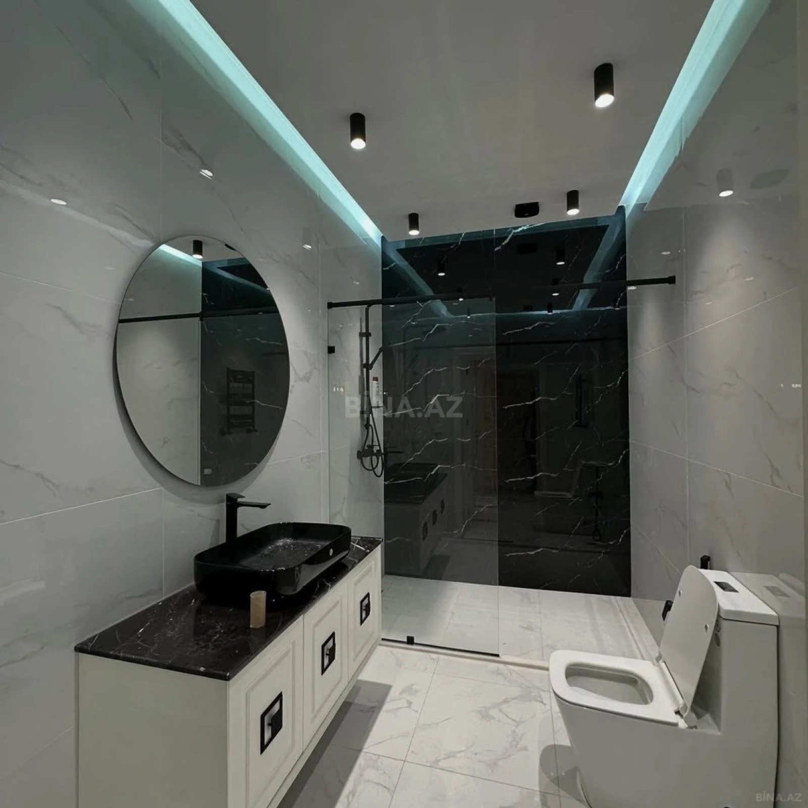 Kirayə verilir 4 otaqlı həyət evi 250 m²