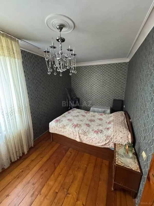 Satılır 2 otaqlı mənzil 66 m²