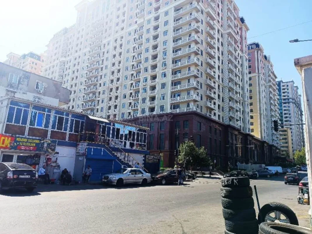 Satılır obyekt 65 m²