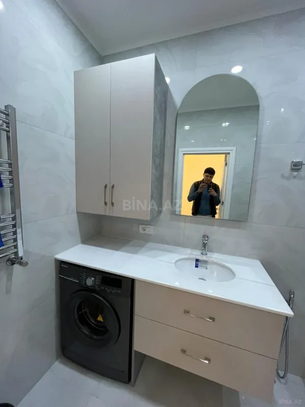 Satılır 2 otaqlı mənzil 68 m²