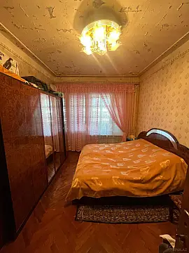 Satılır 4 otaqlı mənzil 100 m²