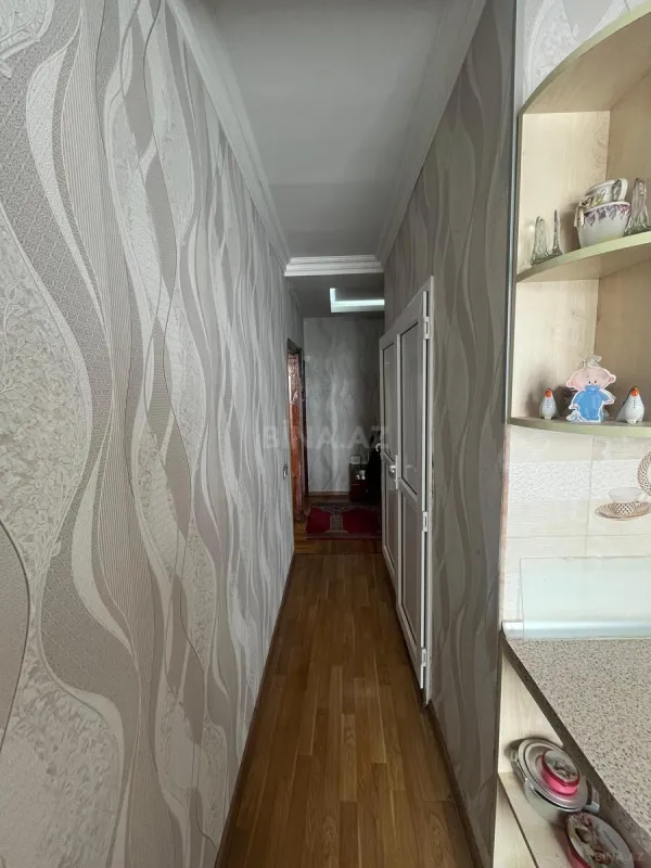 Satılır 4 otaqlı mənzil 100 m²