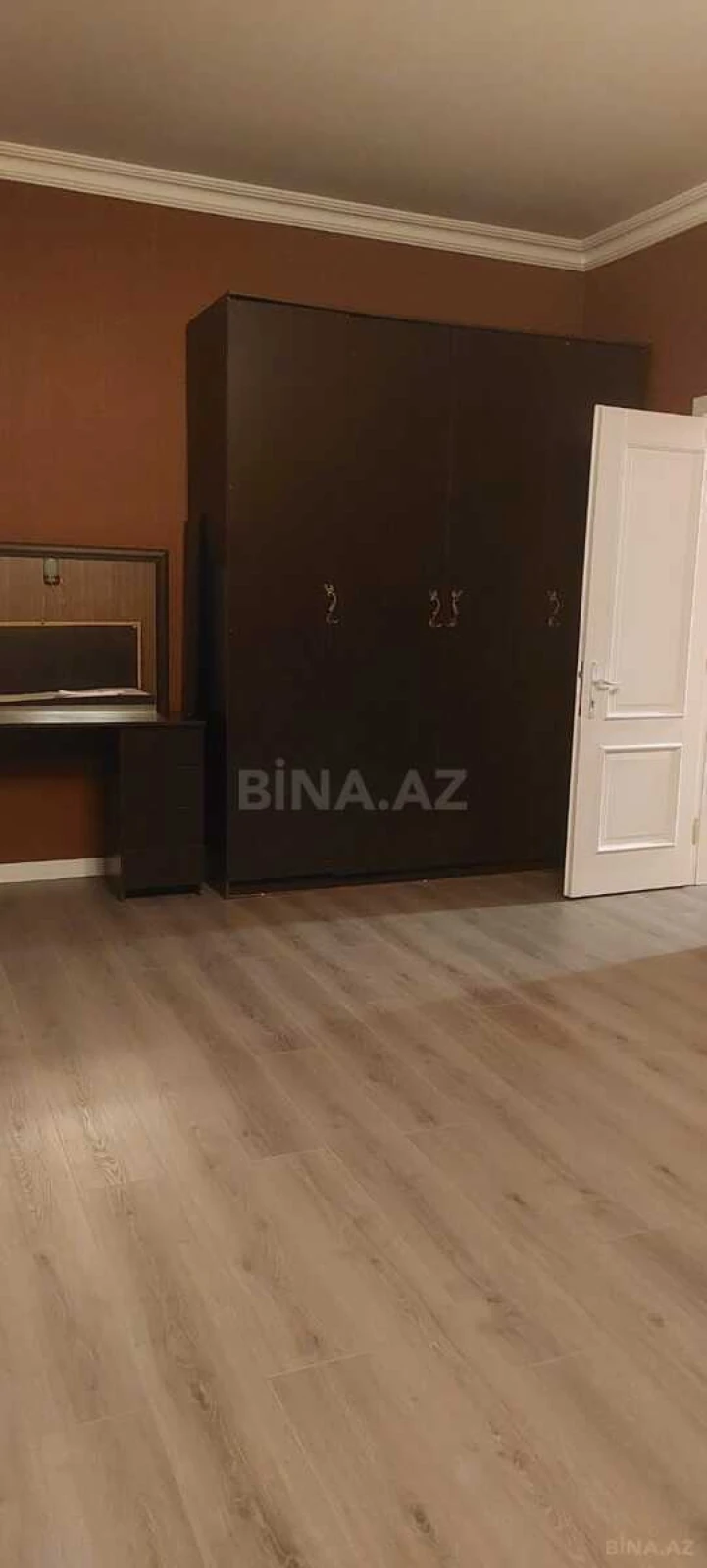 Kirayə verilir 4 otaqlı həyət evi 210 m²