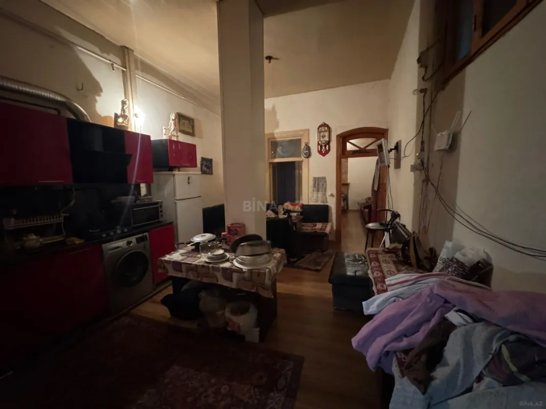 Satılır 4 otaqlı mənzil 90 m²