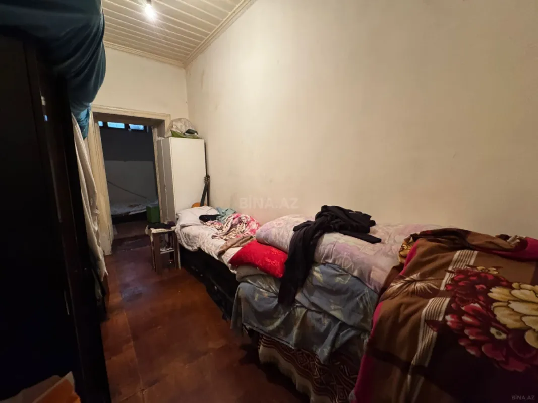 Satılır 4 otaqlı mənzil 90 m²