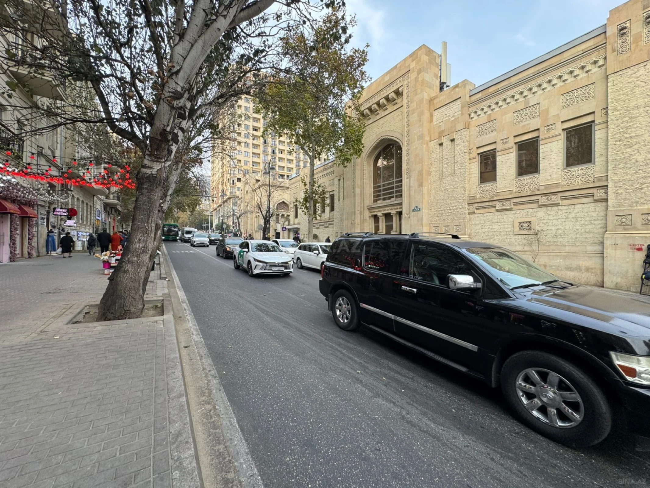 Satılır 4 otaqlı mənzil 90 m²