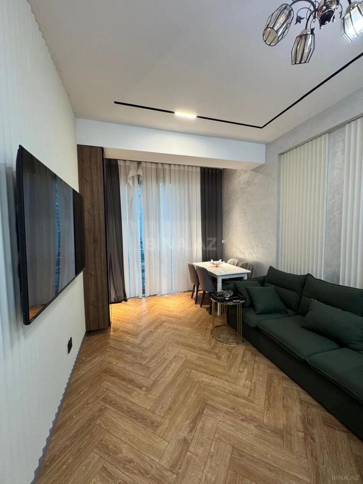 Kirayə verilir 2 otaqlı mənzil 51 m²