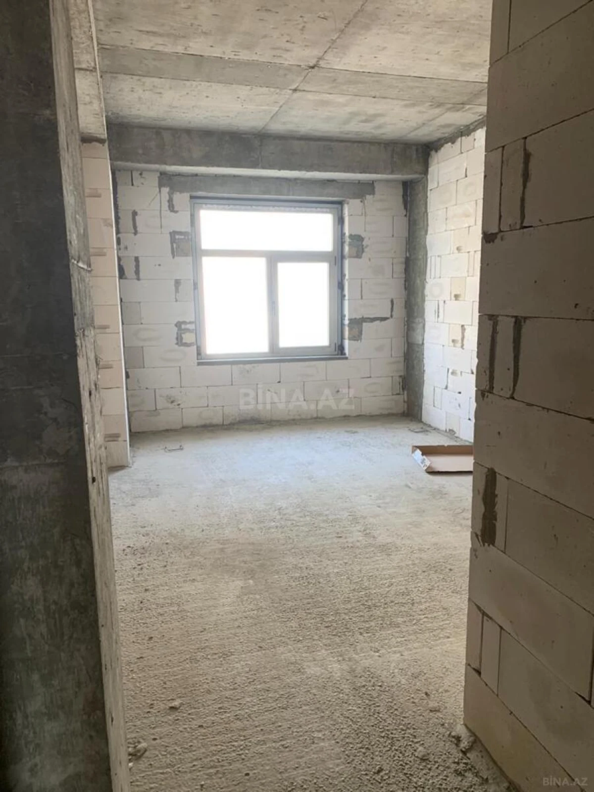 Satılır 3 otaqlı mənzil 112.4 m²