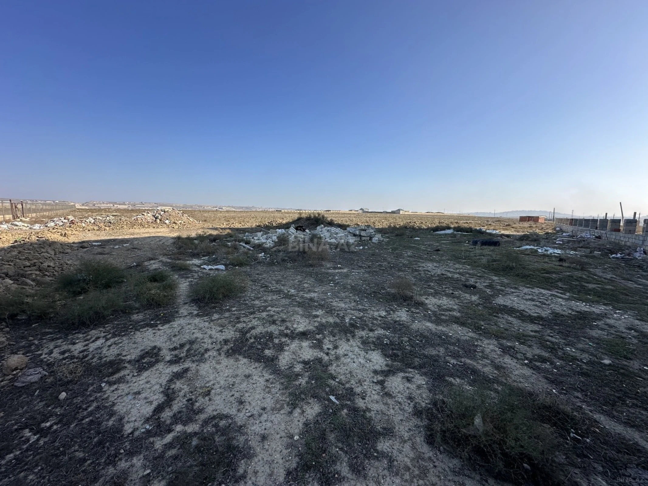 Satılır torpaq sahəsi 12 m²