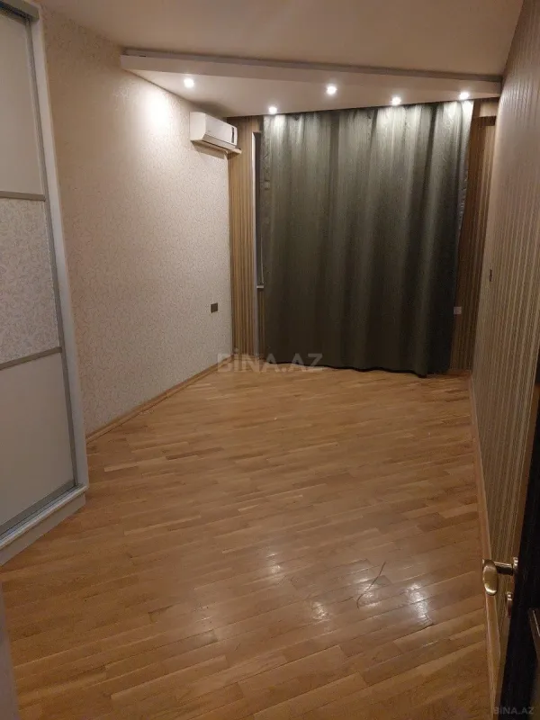 Satılır 3 otaqlı mənzil 100 m²