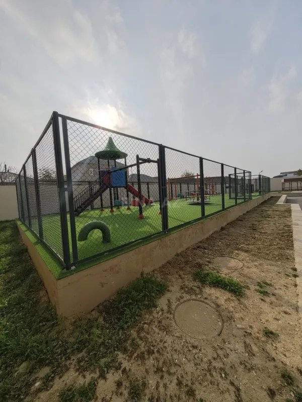 Satılır 3 otaqlı mənzil 84 m²