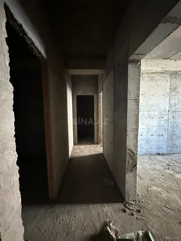 Satılır 2 otaqlı mənzil 95 m²