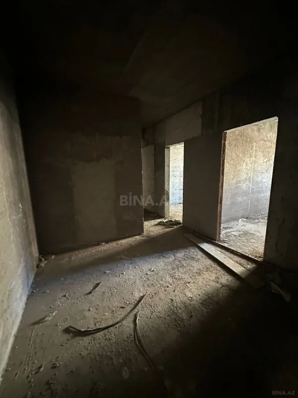 Satılır 2 otaqlı mənzil 95 m²