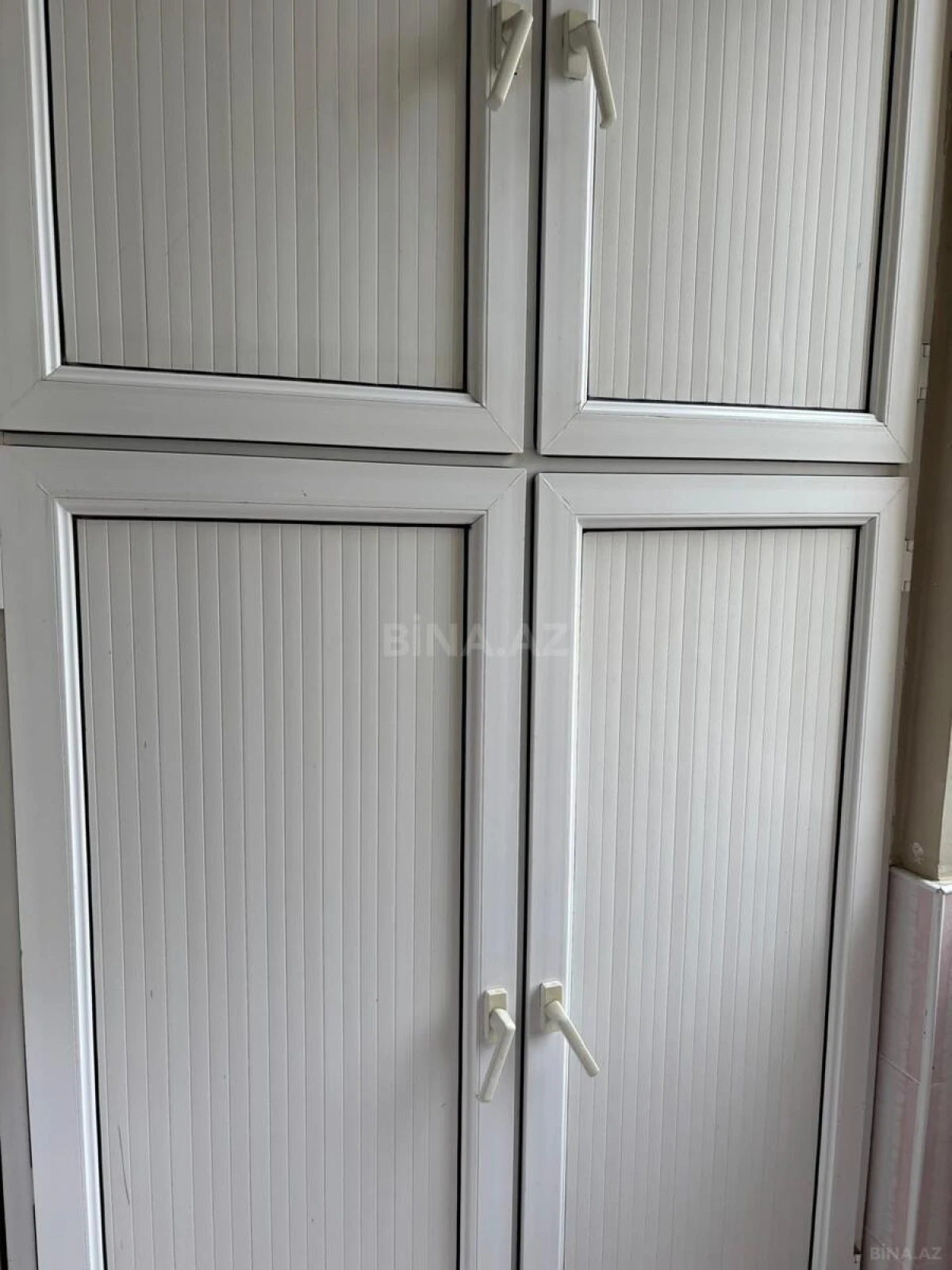 Satılır 2 otaqlı mənzil 90 m²