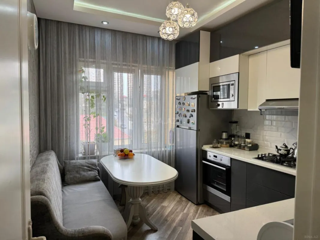 Satılır 2 otaqlı mənzil 64 m²