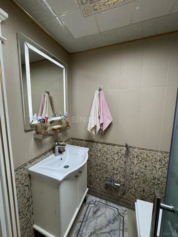 Satılır 2 otaqlı mənzil 64 m²