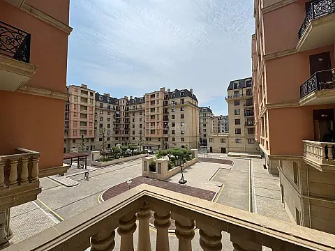 Satılır 3 otaqlı mənzil 140 m² — Bakı, Yeni Günəşli 3 otaq 140.00 m²