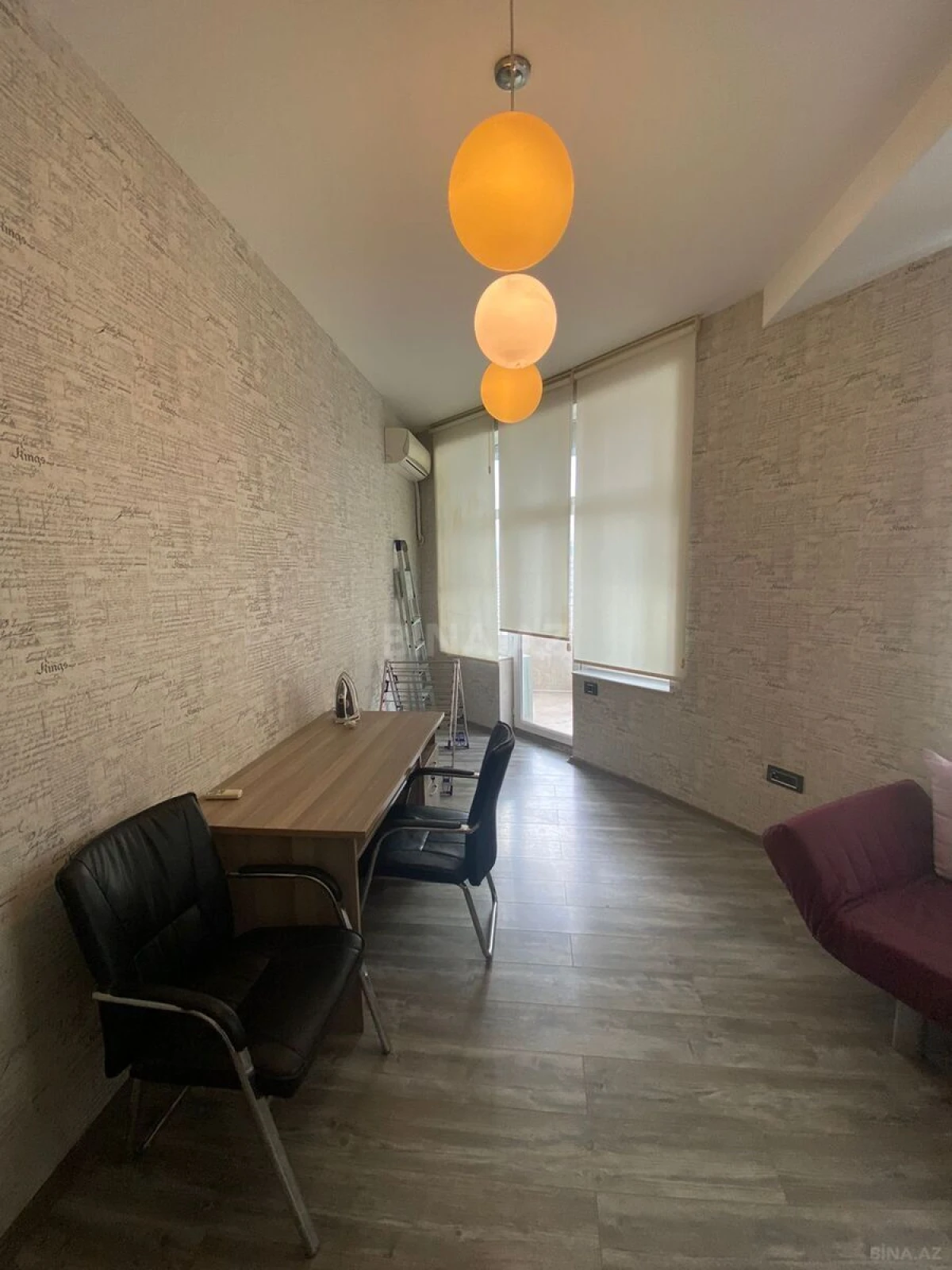 Kirayə verilir 4 otaqlı mənzil 200 m²