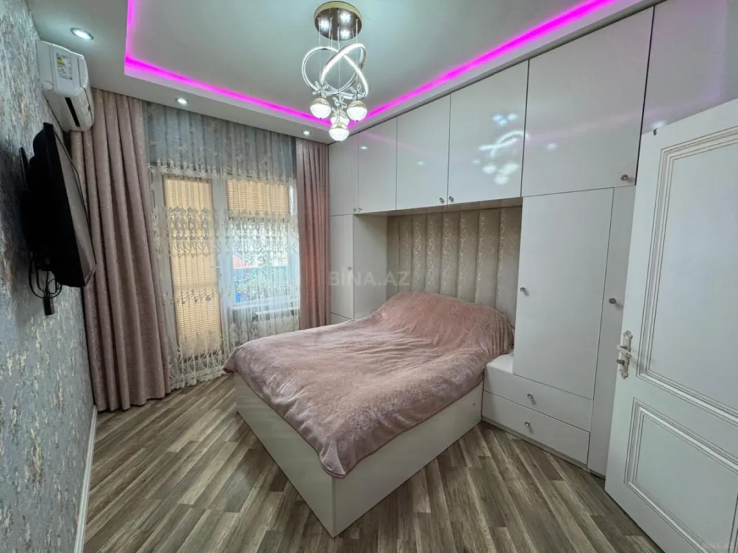 Satılır 2 otaqlı mənzil 60 m²