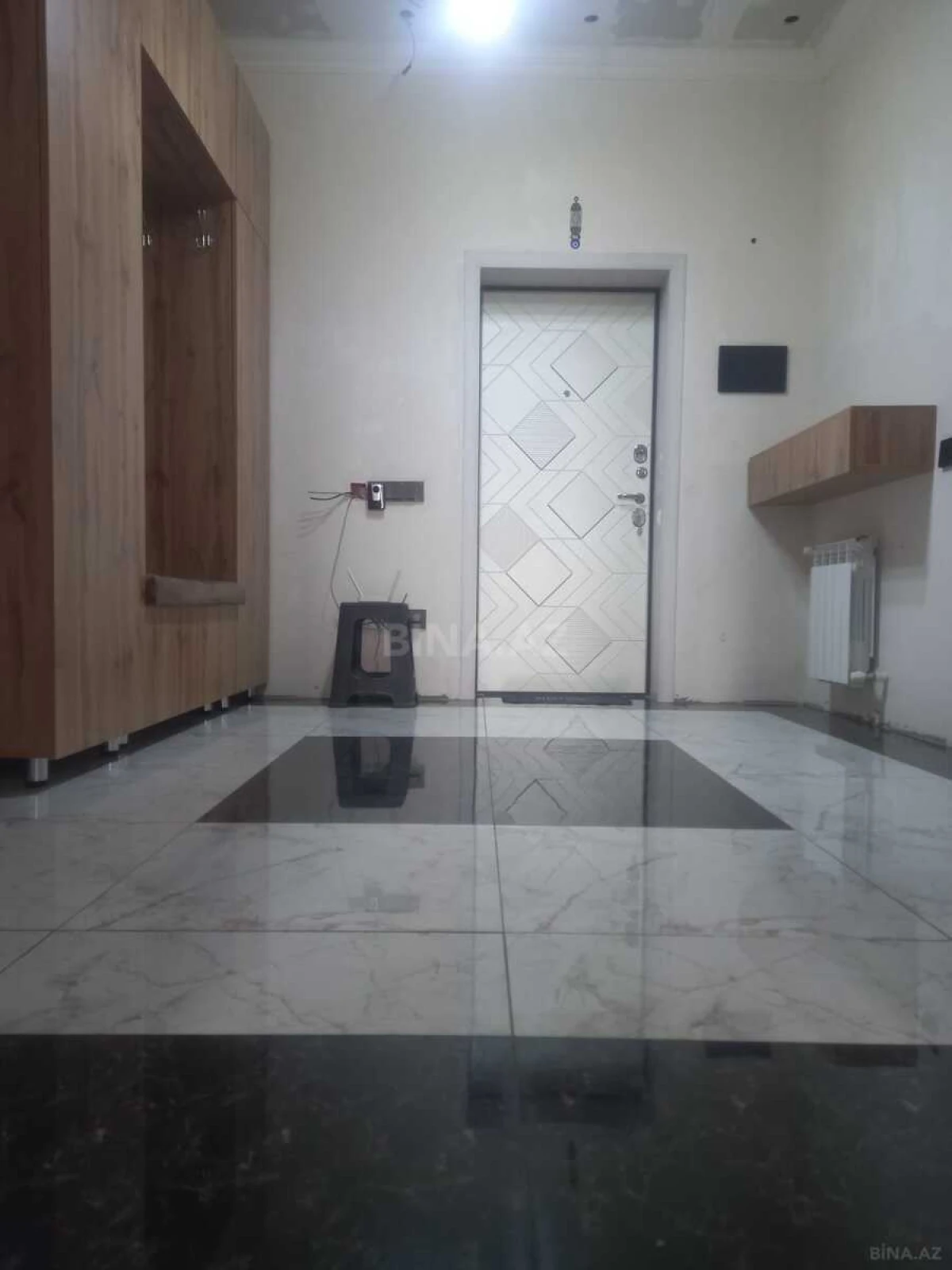 Satılır 3 otaqlı mənzil 94 m²