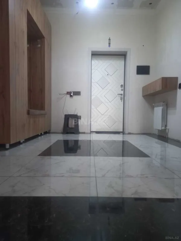 Satılır 3 otaqlı mənzil 94 m²