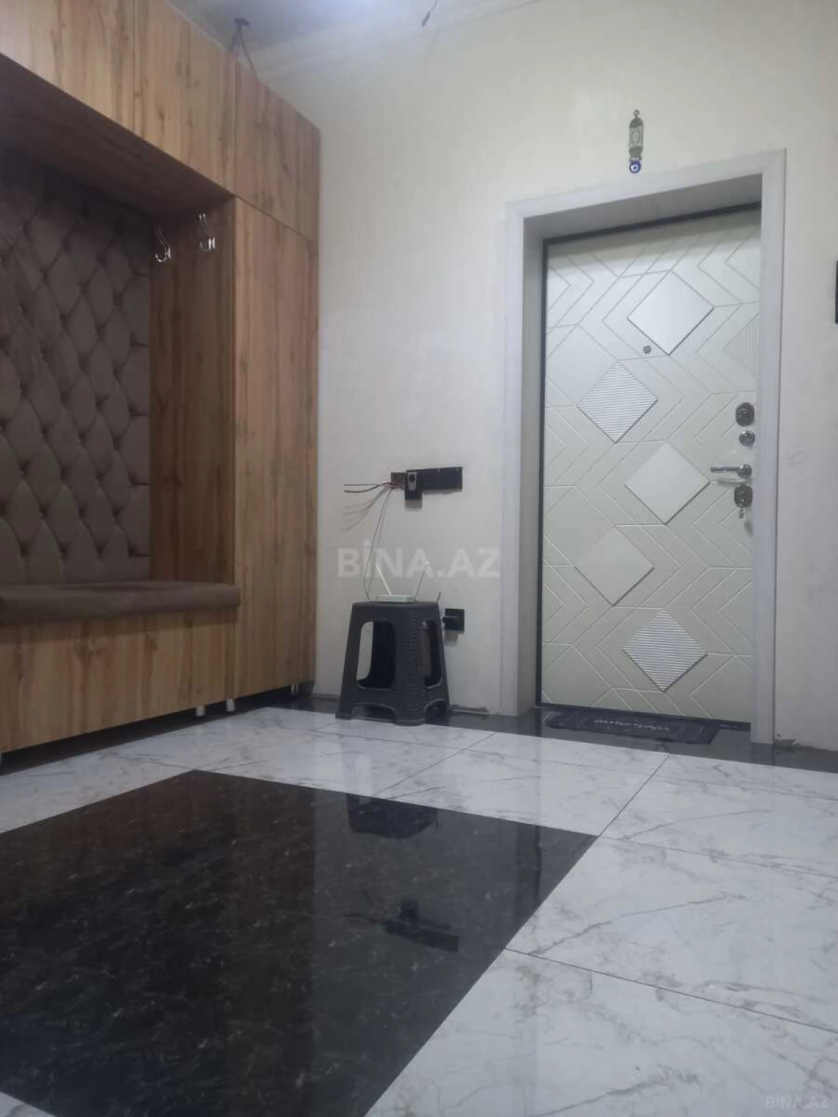 Satılır 3 otaqlı mənzil 94 m²