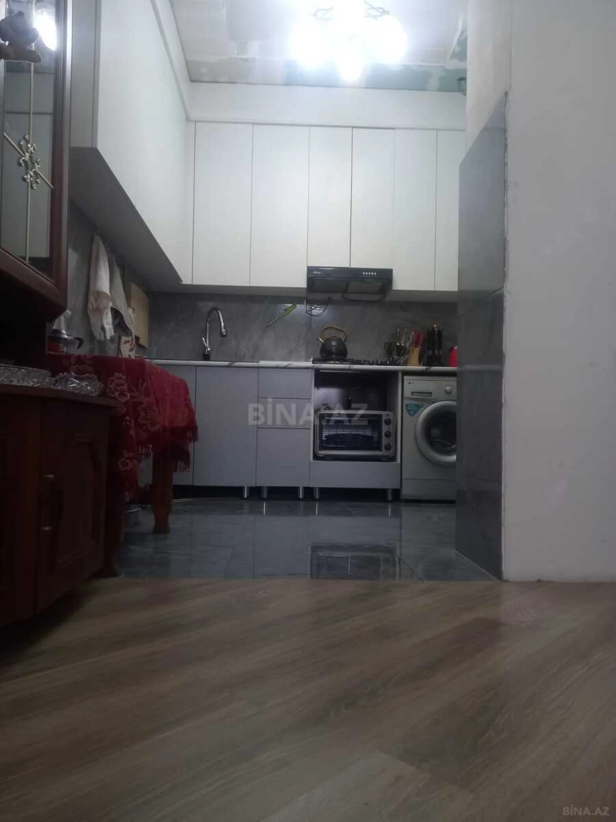 Satılır 3 otaqlı mənzil 94 m²