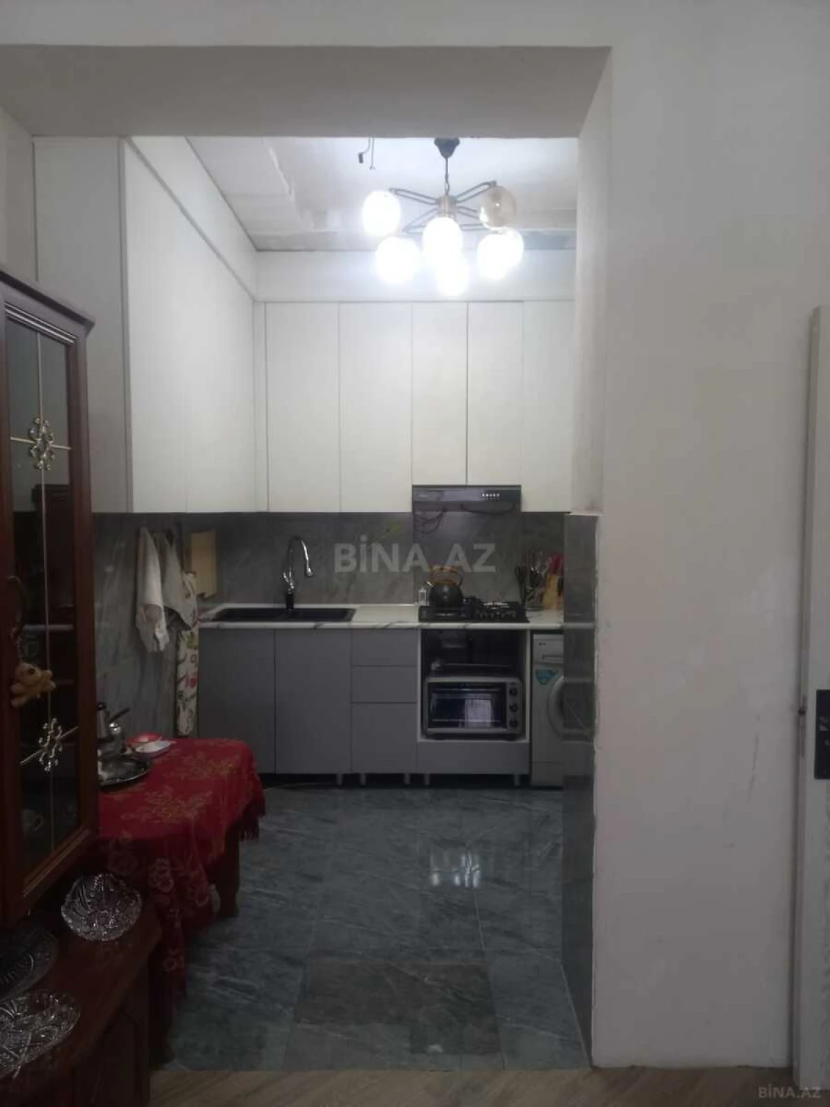 Satılır 3 otaqlı mənzil 94 m²