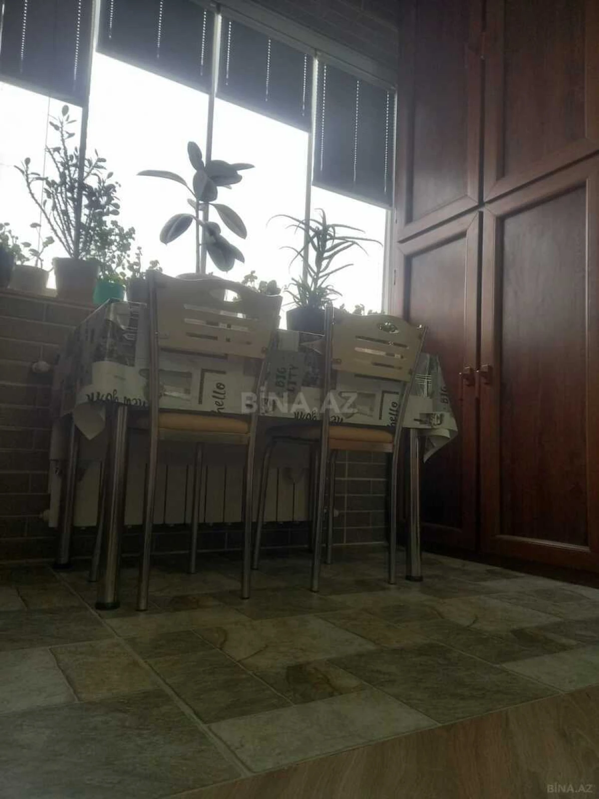 Satılır 3 otaqlı mənzil 94 m²