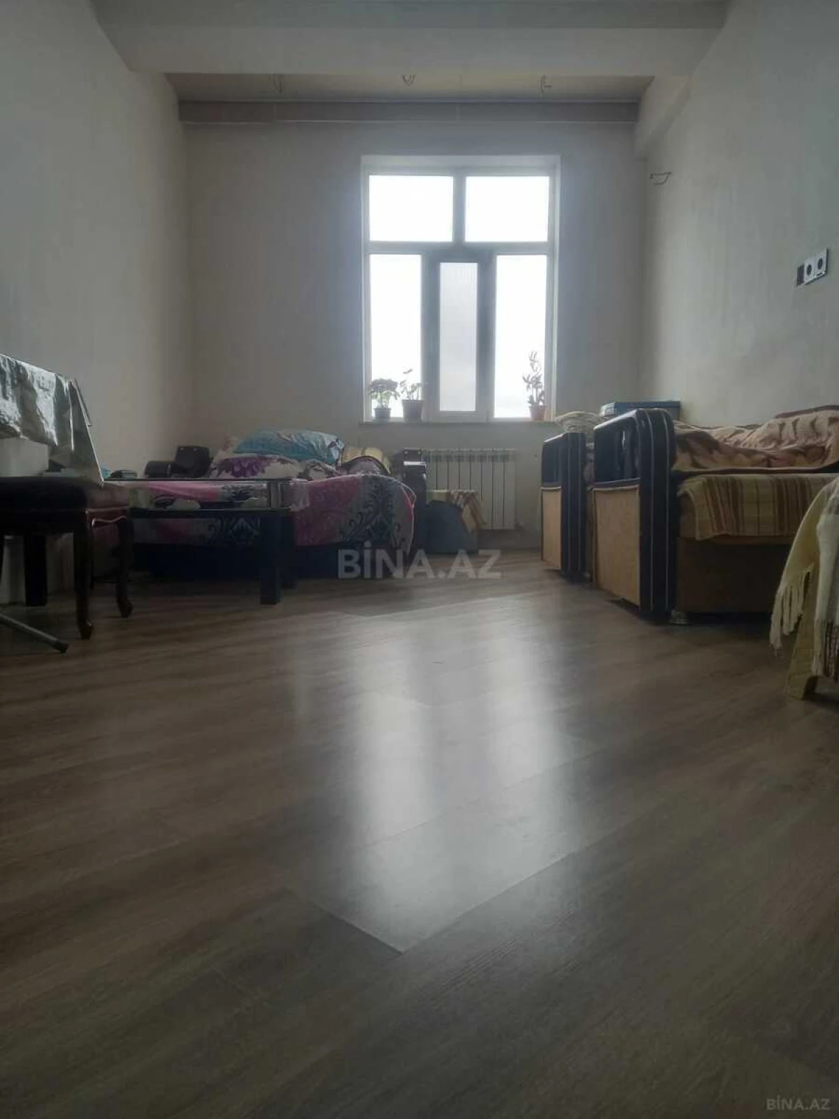 Satılır 3 otaqlı mənzil 94 m²