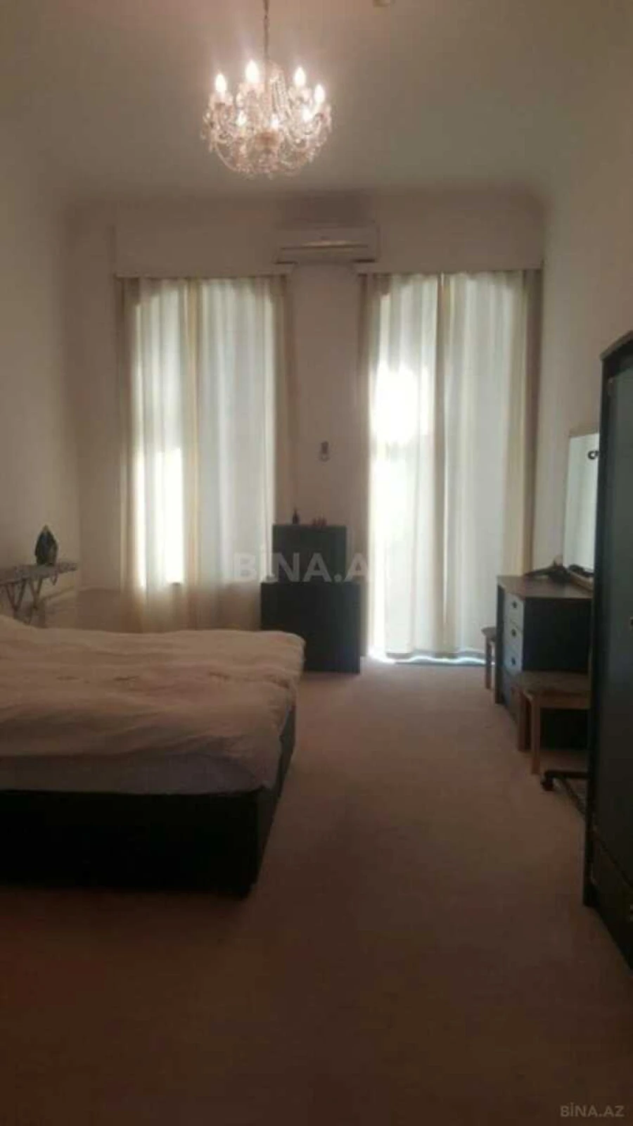 Kirayə verilir 2 otaqlı mənzil 85 m²