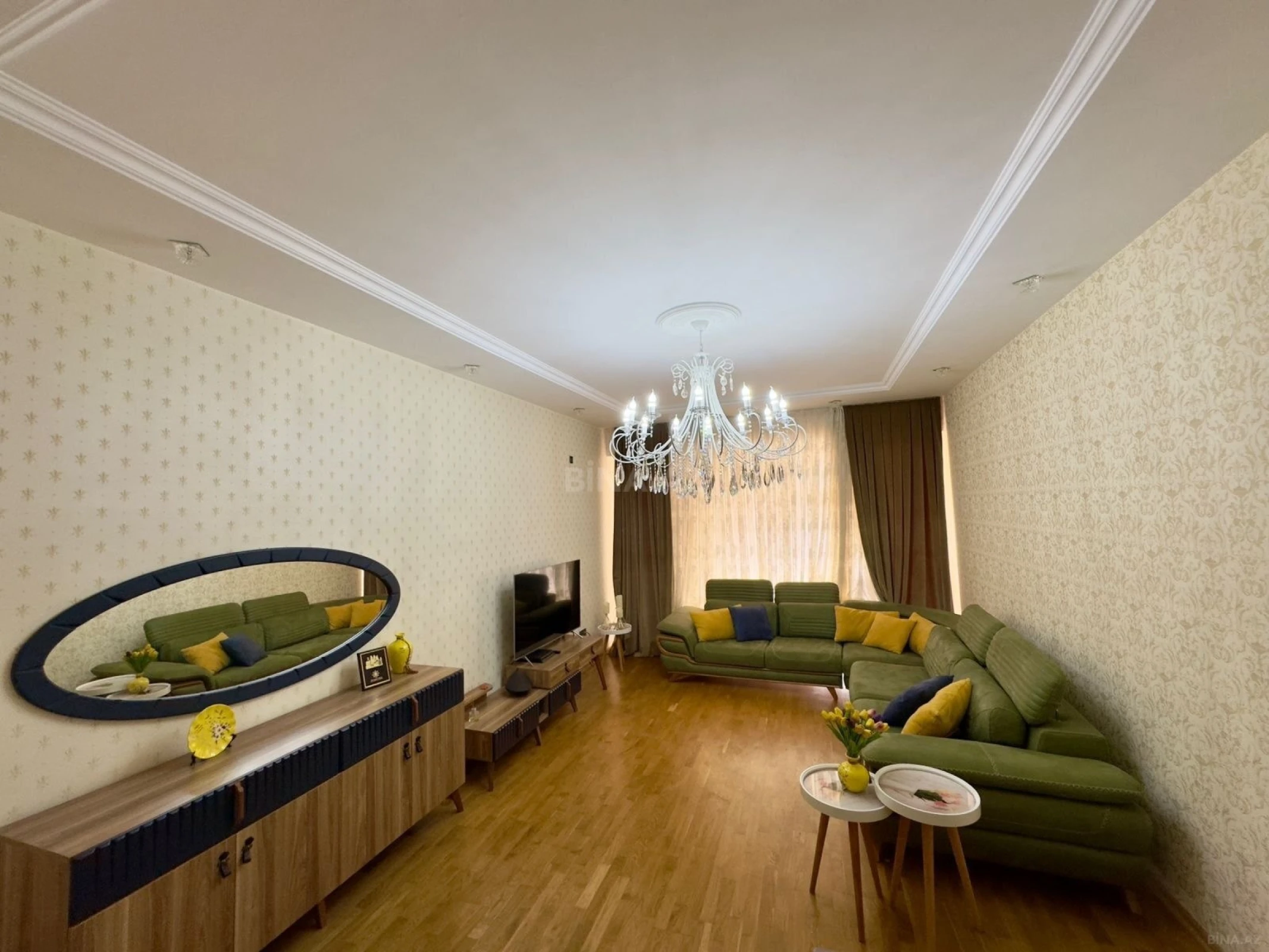 Satılır 3 otaqlı mənzil 129 m²