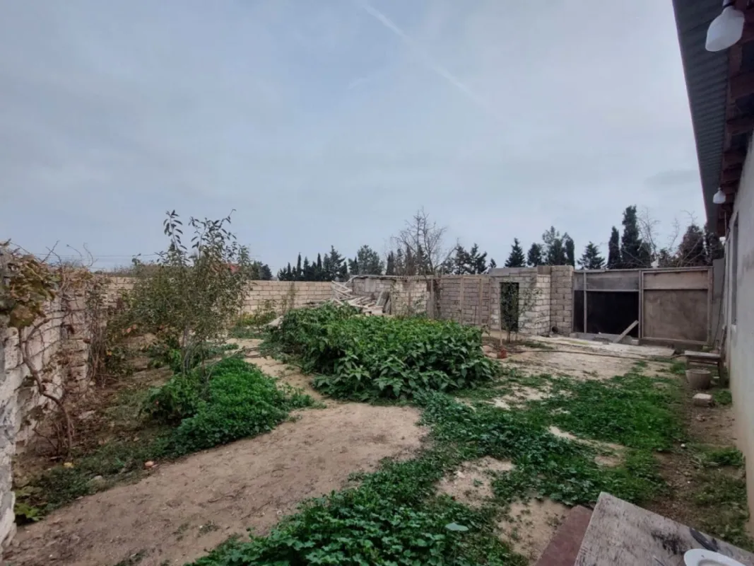 Satılır 2 otaqlı həyət evi 45 m²