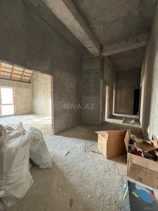 Satılır 2 otaqlı mənzil 95 m²