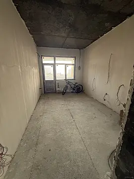 Satılır 3 otaqlı mənzil 154 m²